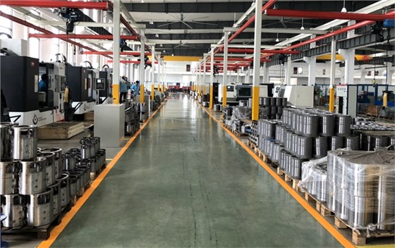 电机厂家:干净明亮的生产车间一角 电机厂家:干净明亮的生产车间一角