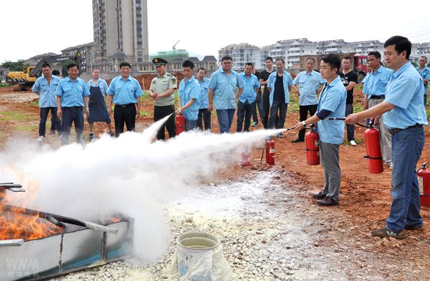 皖南电机举办消防知识培训和灭火演练 皖南电机举办消防知识培训和灭火演练