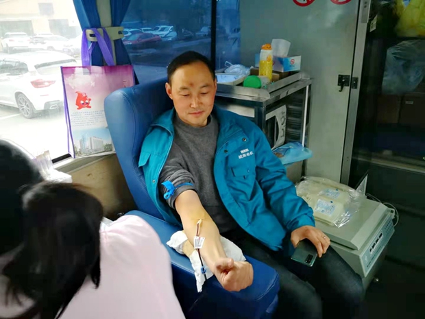 皖南电机员工积极献血 皖南电机员工积极献血